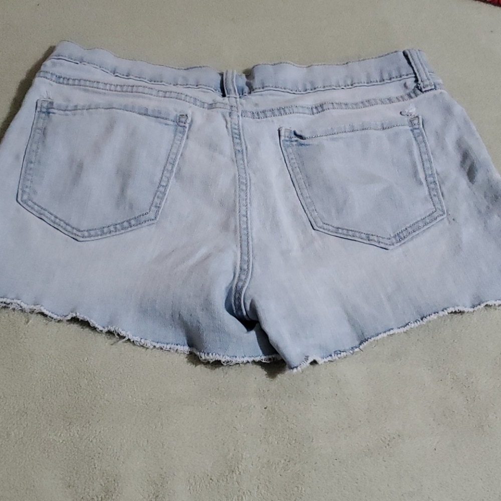 Shorts - Picture 2 of 2